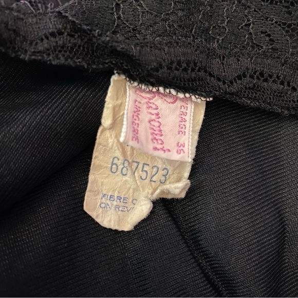 Vintage 60s-70s Baronet Lace Slip Black 36 Average - Picture 2 of 3